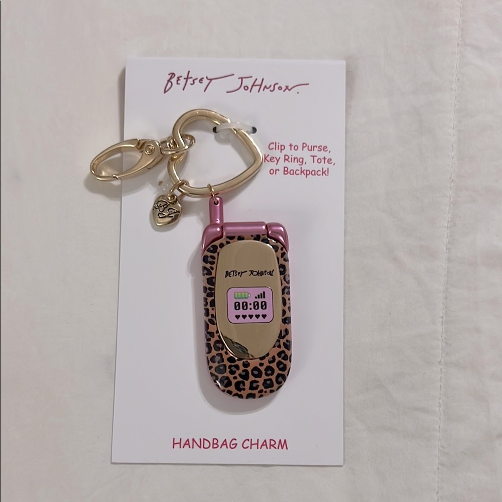 Betsey Johnson Pink Leopard Phone Charm - Picture 6 of 6